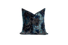 Cargar imagen en el visor de la galería, BLUE MOON