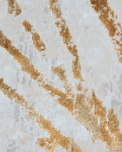 Cargar imagen en el visor de la galería, TAPETE BEIGE DORADO FIORA T2380