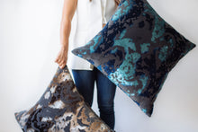 Cargar imagen en el visor de la galería, BLUE MOON