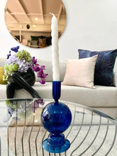 Cargar imagen en el visor de la galería, BLUE VASE
